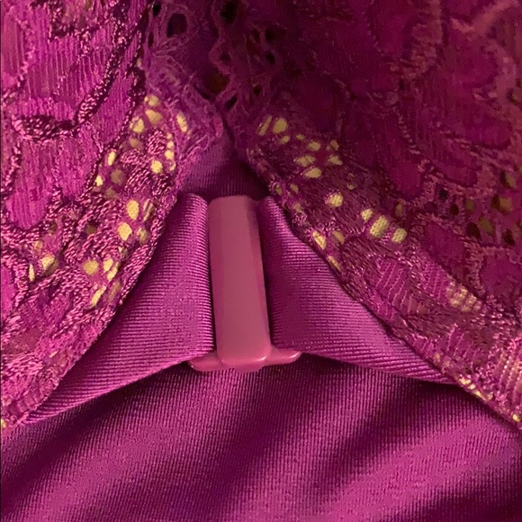 Ambrielle Full Figure Bra - Picture 6 of 6